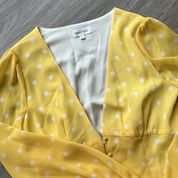 Yellow long sleeve blouse! - Picture 2 of 2